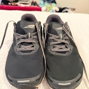 Altra Women's Black Athletic Shoes